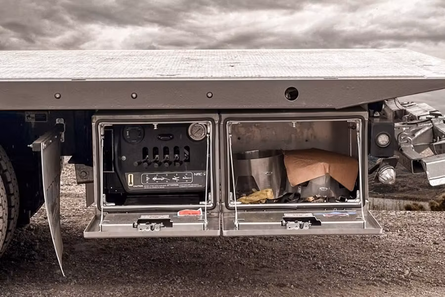 10290-in-the-ditch-pro-series-rear-carrier-toolbox-4.jpg In The Ditch Pro Series Rear Carrier Toolbox