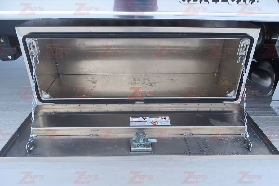 10300-rc-industries-aluminum-toolboxes-w-aluminum-doors-3.jpg RC Industries, Aluminum Toolboxes w/ Aluminum Doors
