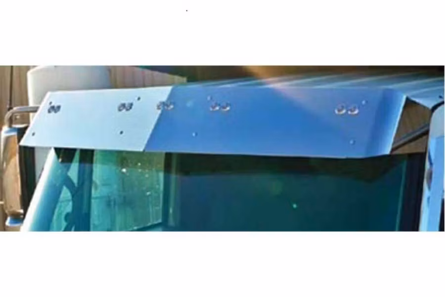 Roadworks Mfg. Drop Visor for International 2002+