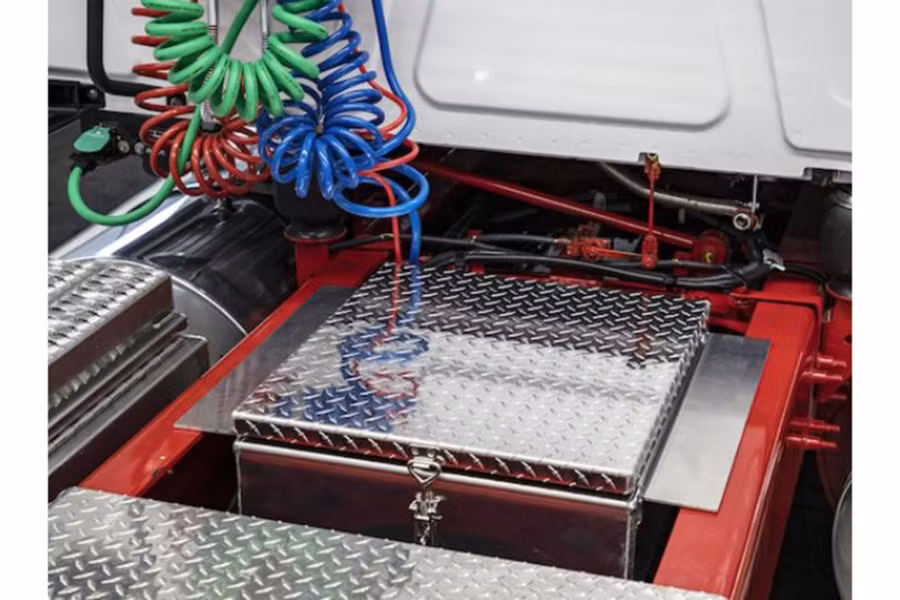 Buyers In-Frame Truck Toolbox Without Notch (9"x24"x22")