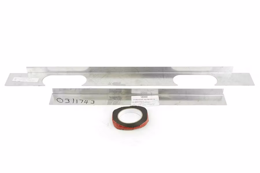10600-miller-industries-stainless-steel-tandem-steer-tunnel-box-trim-kit-1.jpg Miller Industries Stainless Steel Tandem Steer Tunnel Box Trim Kit