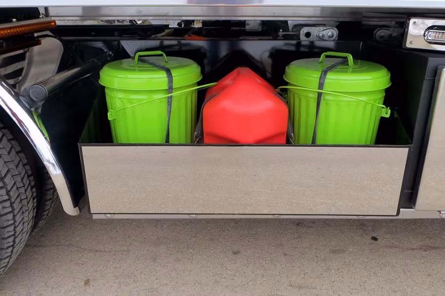 Zip's Custom Toolbox Trim Pieces