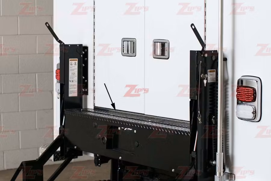 10765-zip-x27-s-toolbox-door-trim-9-pieces-1.jpg Zip's Toolbox Door Trim (9 Pieces)