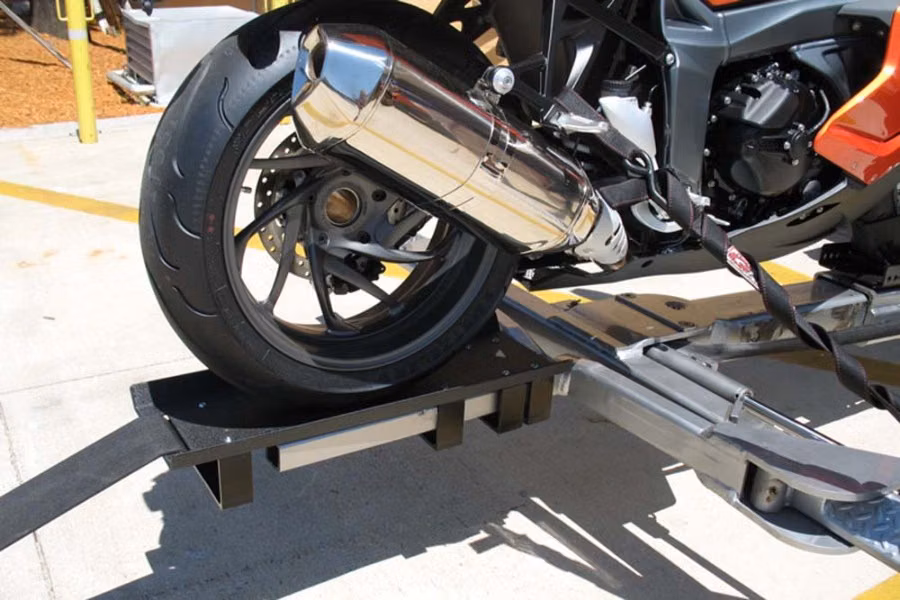 10928-condor-motorcycle-loader-for-wreckers-2.jpg Condor Motorcycle Loader for Wreckers
