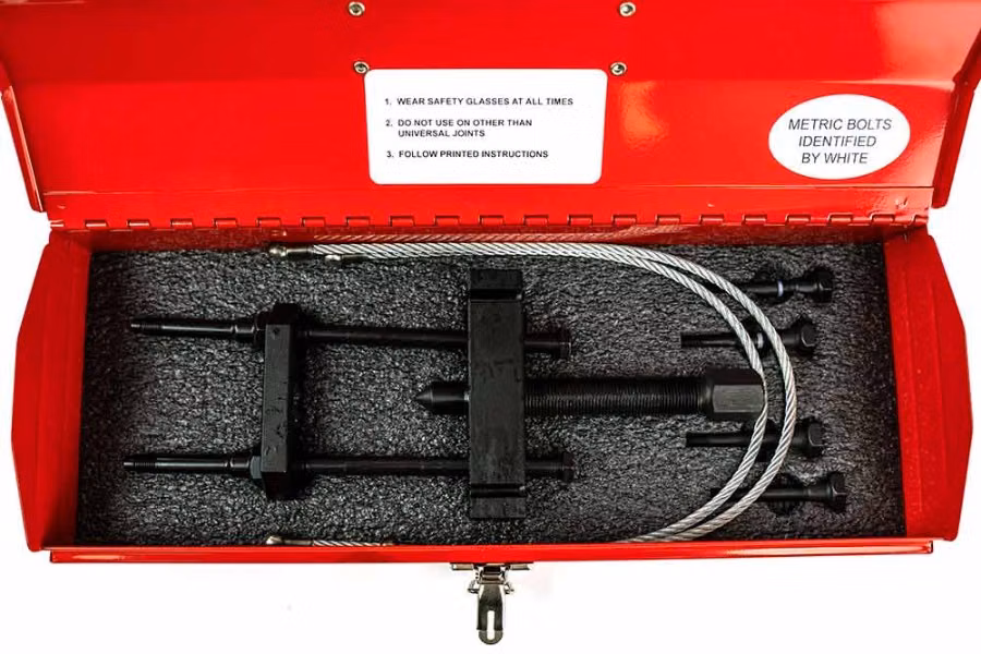 J and J Tool's Universal Joint Puller