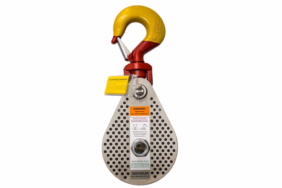 Skookum Snatch Blocks w/ Swivel Hook