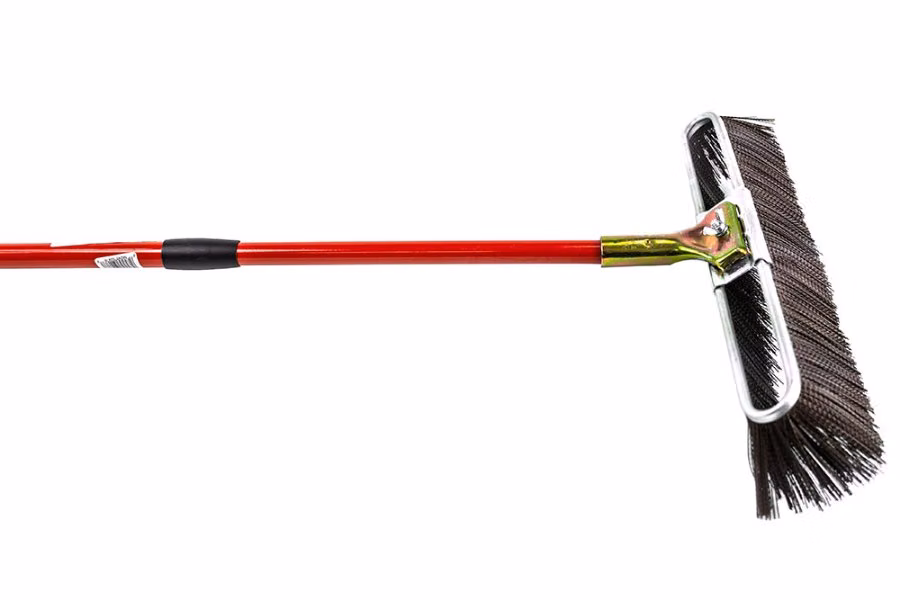 Bruske Brown Coarse Broom