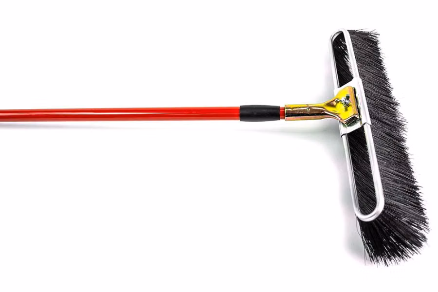 Bruske Black Broom