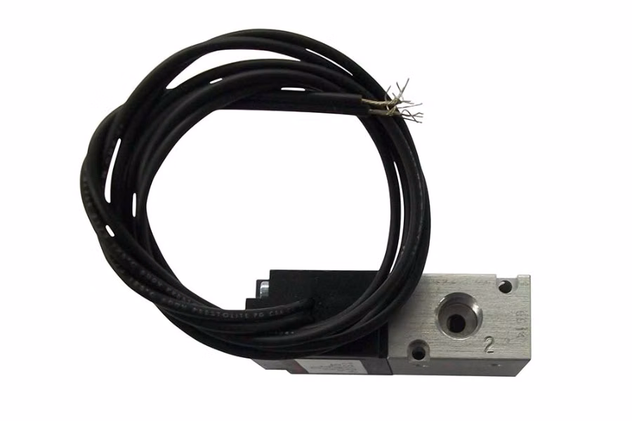 15402-solenoid-air-free-spool-winch-2.jpg Solenoid Air Free Spool Winch