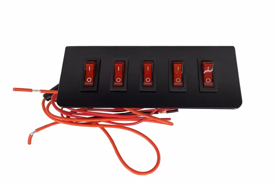 2118-race-sport-5-switch-on-off-prewired-panel-w-fuse-1.jpg Race Sport 5-Switch On/Off Prewired Panel w/ Fuse