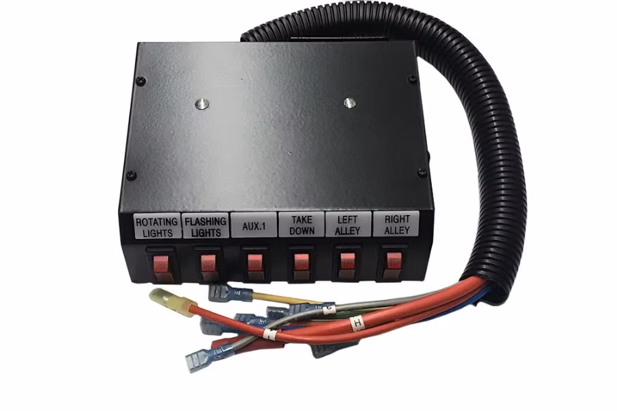2122-soundoff-signal-600-series-6-function-switch-panel-1.jpg SoundOff Signal 600 Series 6-Function Switch Panel