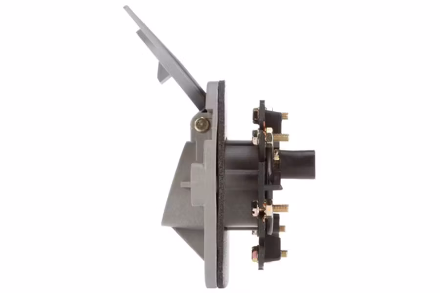 Truck-Lite 7 Solid Pin Surface Mount Threaded Stacking Studs Receptacle