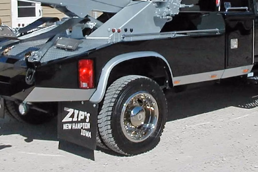 Phoenix Fender Flare 3" Challenger 4700 and Holmes 460