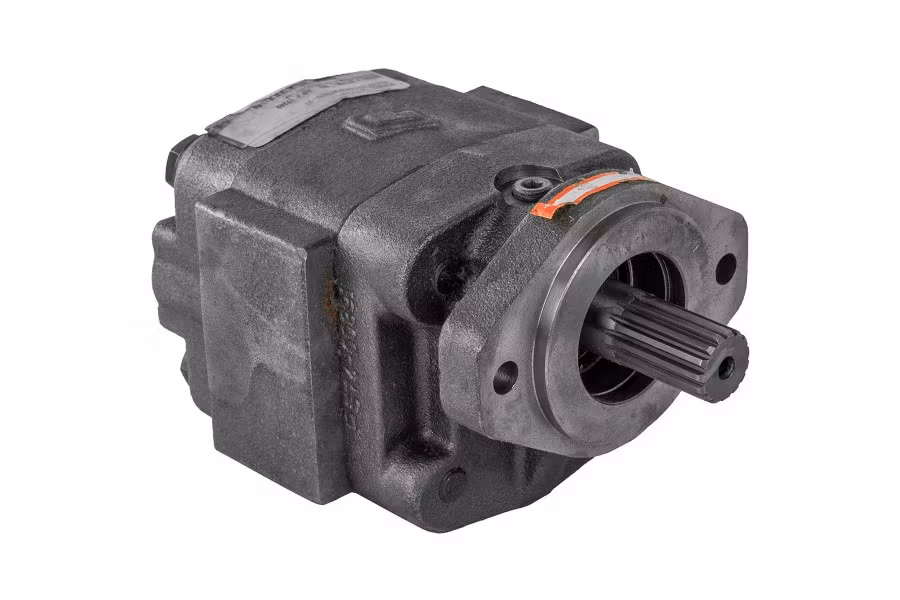 3230-muncie-hydraulic-18-gpm-pump-1in-5t-sae-2-bolt-1.jpg Muncie Hydraulic 18 GPM Pump 1in 5t Sae 2 Bolt