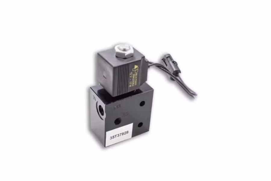 Muncie 12V Solenoid Control Valve