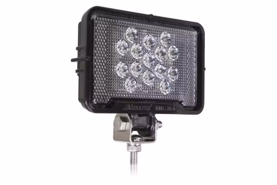 Maxxima Work Light 15 LED 675 Lumens