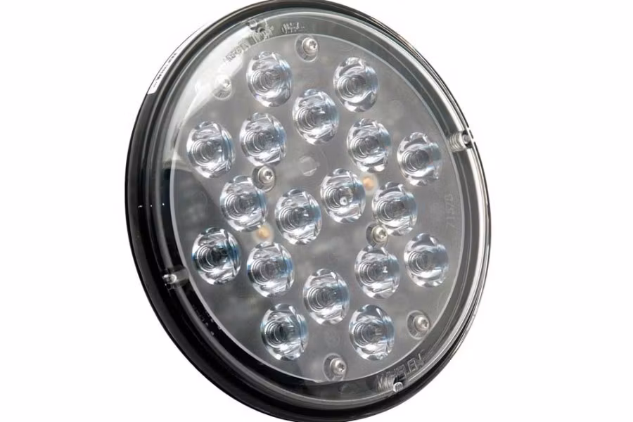 Unity Replacement LED Wide Spot Lamp, Clear