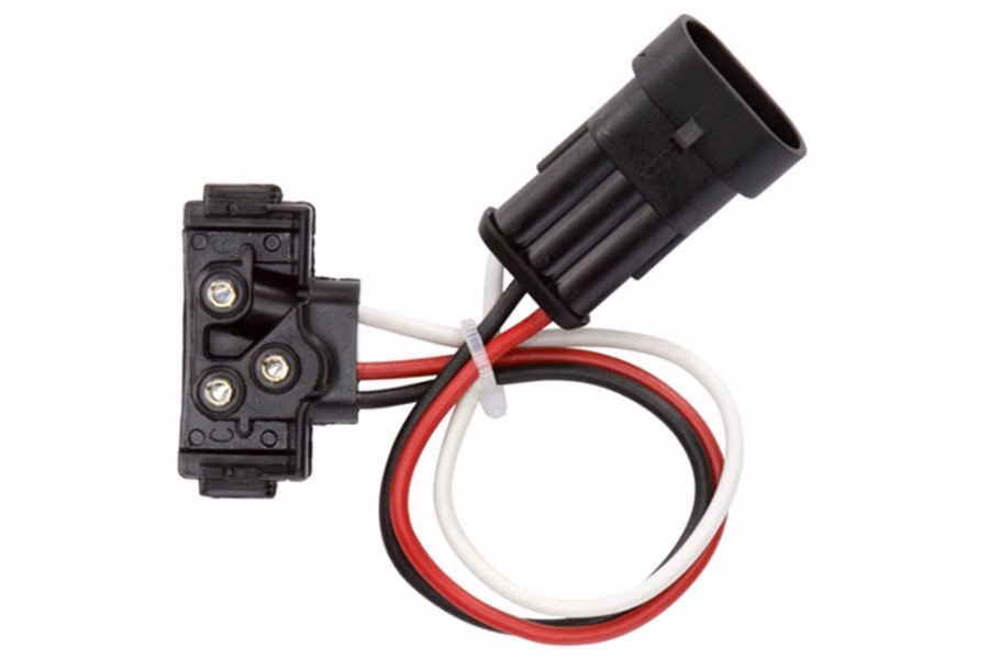 Truck-Lite Stop/Turn/Tail PL-3 Fit 'N Forget Plug