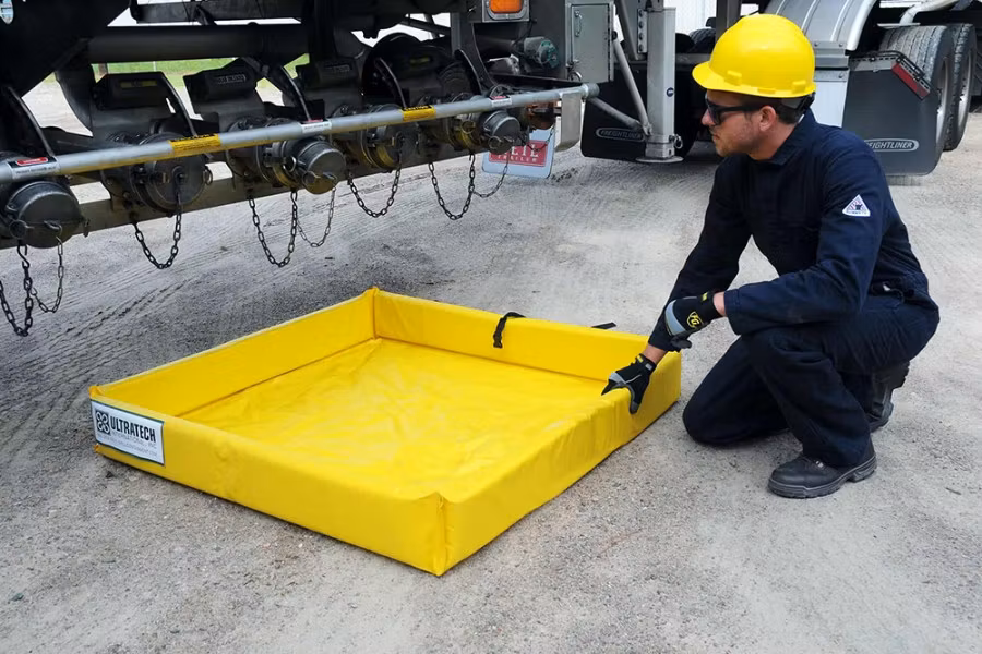 UltraTech Ultra-Containment Mini Foam Wall Berm