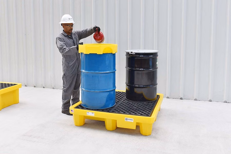 UltraTech Ultra-Spill Pallet
