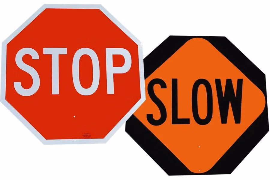 5533-traffix-vizcon-24-quot-slow-stop-traffic-sign-1.jpg TrafFix Vizcon 24" Slow/Stop Traffic Sign
