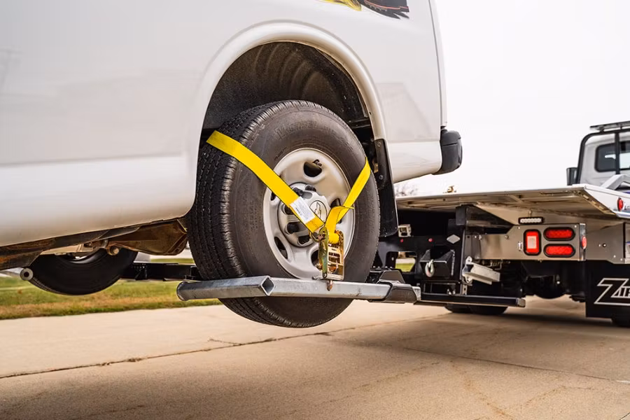 Zip's Wheel Lift Tie-Down Strap with D-Ring