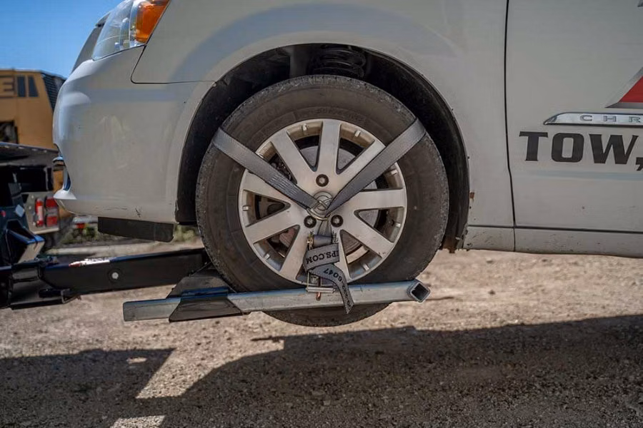 5808-aw-direct-wheel-lift-tie-down-strap-with-d-ring-1.jpg AW Direct Wheel Lift Tie-Down Strap with D-Ring
