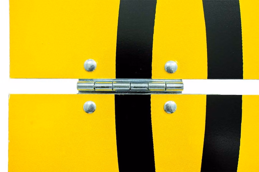 Eastern Metal Rigid Retroreflective Oversize Load Sign