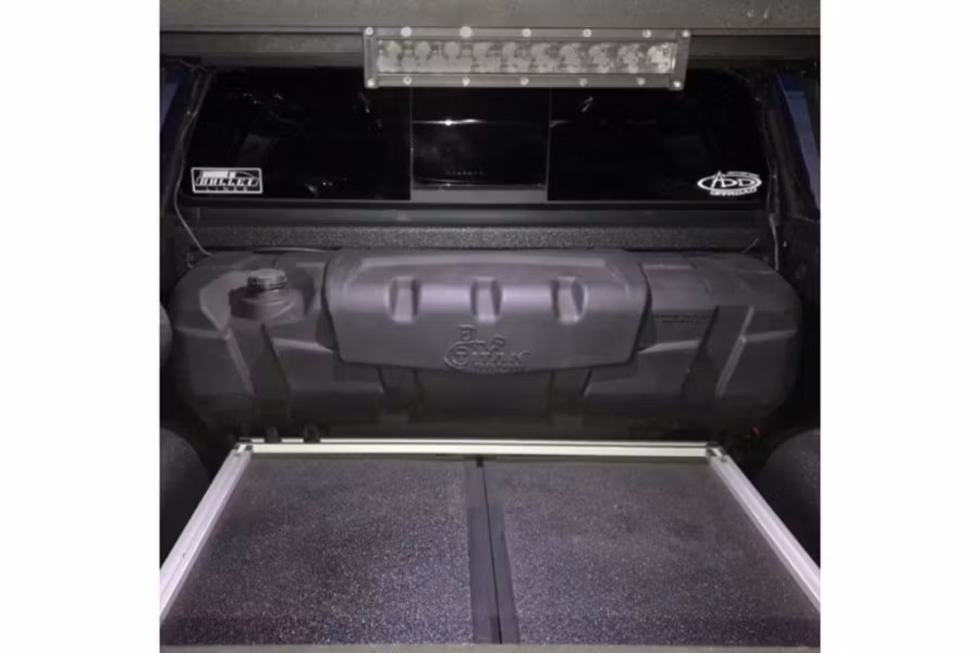 977-titan-fuel-tanks-travel-trekker-40-gallon-auxiliary-fuel-system-4.jpg Titan Fuel Tanks Travel Trekker 40 Gallon Auxiliary Fuel System